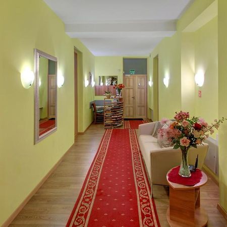 In Astra Bed & Breakfast Vilnius Ngoại thất bức ảnh